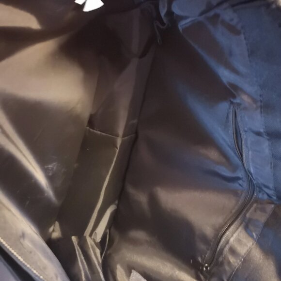 Avalon Black Padded Laptop Bag with Adjustable Shoulder Strap - Picture 3 of 11